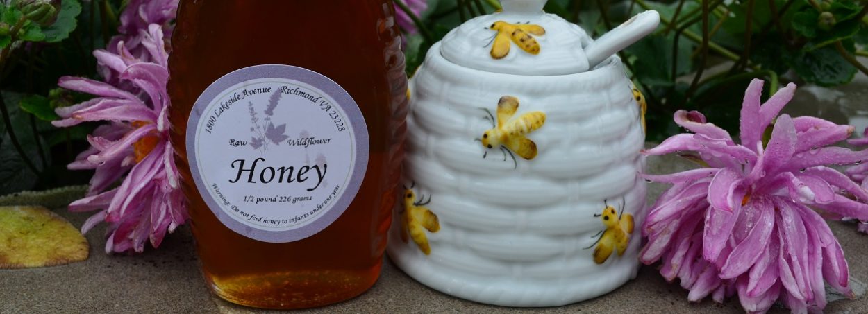 Honey and honey bee skep server for sale in Garden Shop