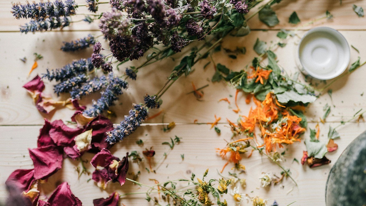 The Art of Natural Dye and Flower Pounding